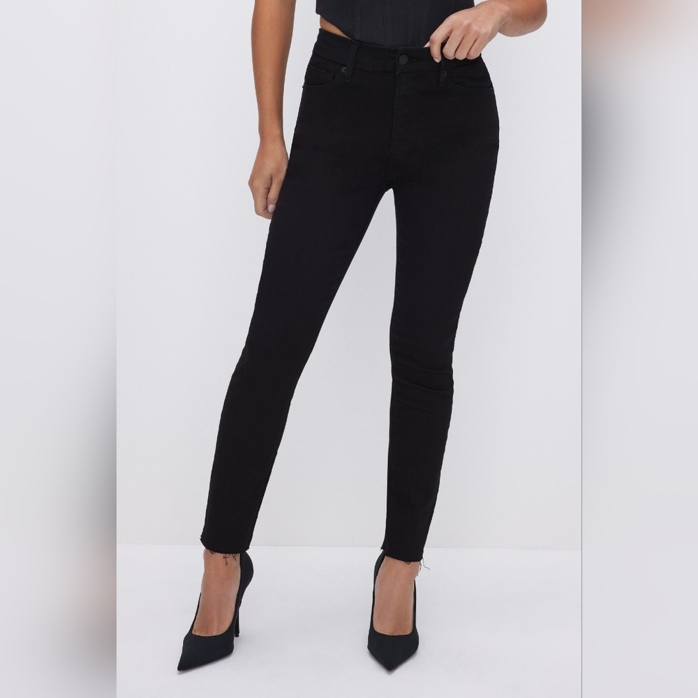 NWT Good American Good Petite Black Skinny Jeans